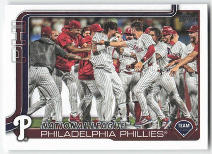 2025 Topps #159 Team Card Philadelphia Phillies 723